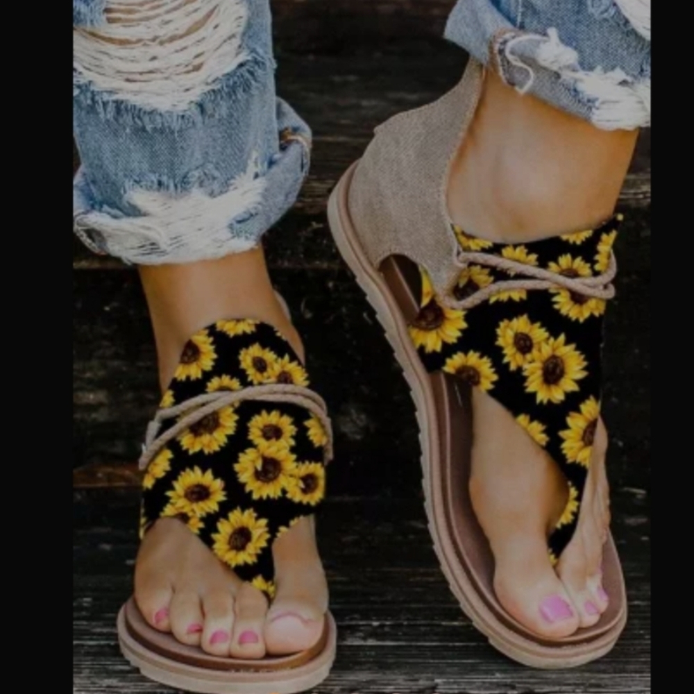 Sunflower Pattern Women's Sandals